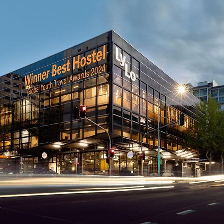 Lylo Auckland Hotel ภายนอก รูปภาพ The award-winning hostel in Frankfurt