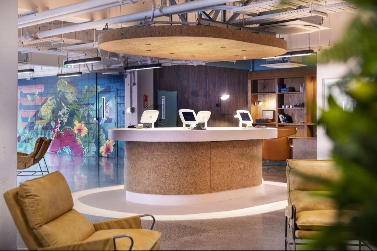 Lylo Auckland Hotel ภายนอก รูปภาพ The reception area of the new building